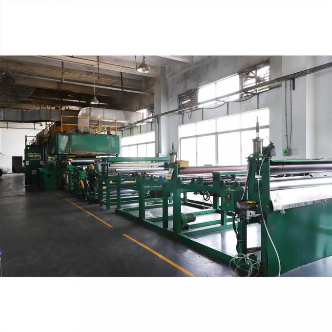 عمده فروشی تشک های خواب دوگانه تاشو فلمی آلومینیوم سفید سلول بسته IXPE XPE کف خواب پد برای کمپینگ ضد آب 2 نفر 12