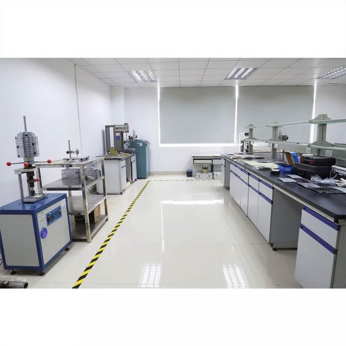 عمده فروشی تشک های خواب دوگانه تاشو فلمی آلومینیوم سفید سلول بسته IXPE XPE کف خواب پد برای کمپینگ ضد آب 2 نفر 17